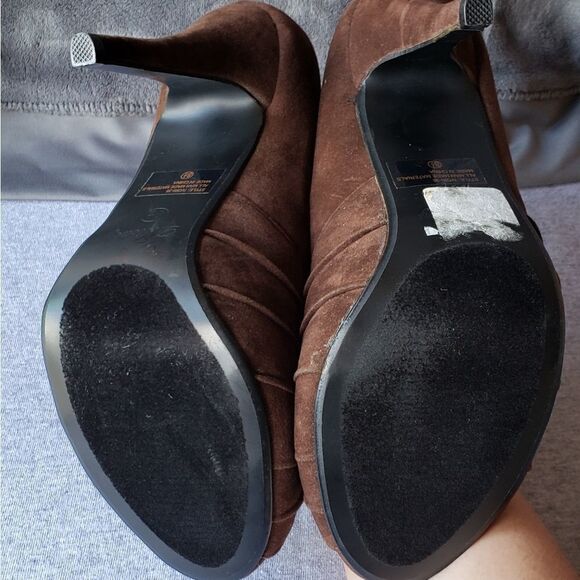 Beautiful Brown Suede Heels w Rhinestones Sz 8.5 - Picture 7 of 7